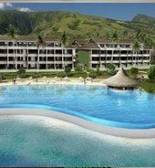 Manava Suite Hotel